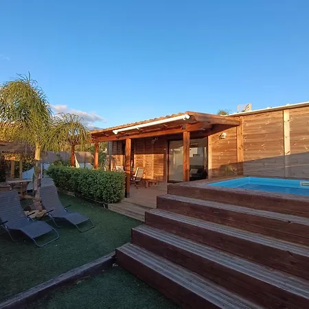 Casas Los Hermanos Escribeme Holiday home Conil De La Frontera
