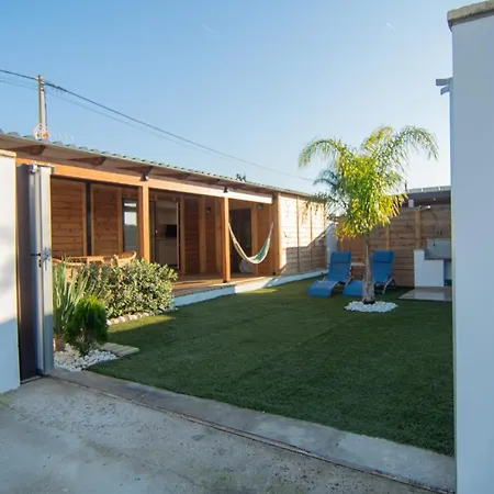 Casas Los Hermanos Escribeme Holiday home